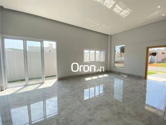 Imagem Casa com 3 dormitórios à venda, 169 m² por R$ 1.300.000,00 - Jardins Porto - Senador Canedo/GO