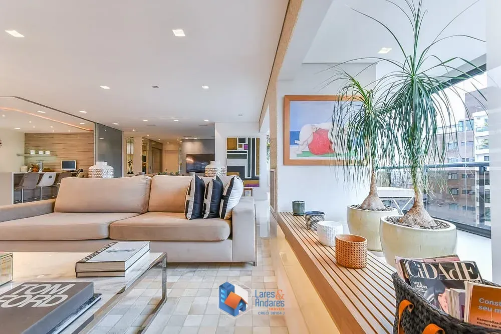 Imagem Apartamento para venda em Vila Nova Conceição com 3 quartos, sendo 2 suítes, 244m²