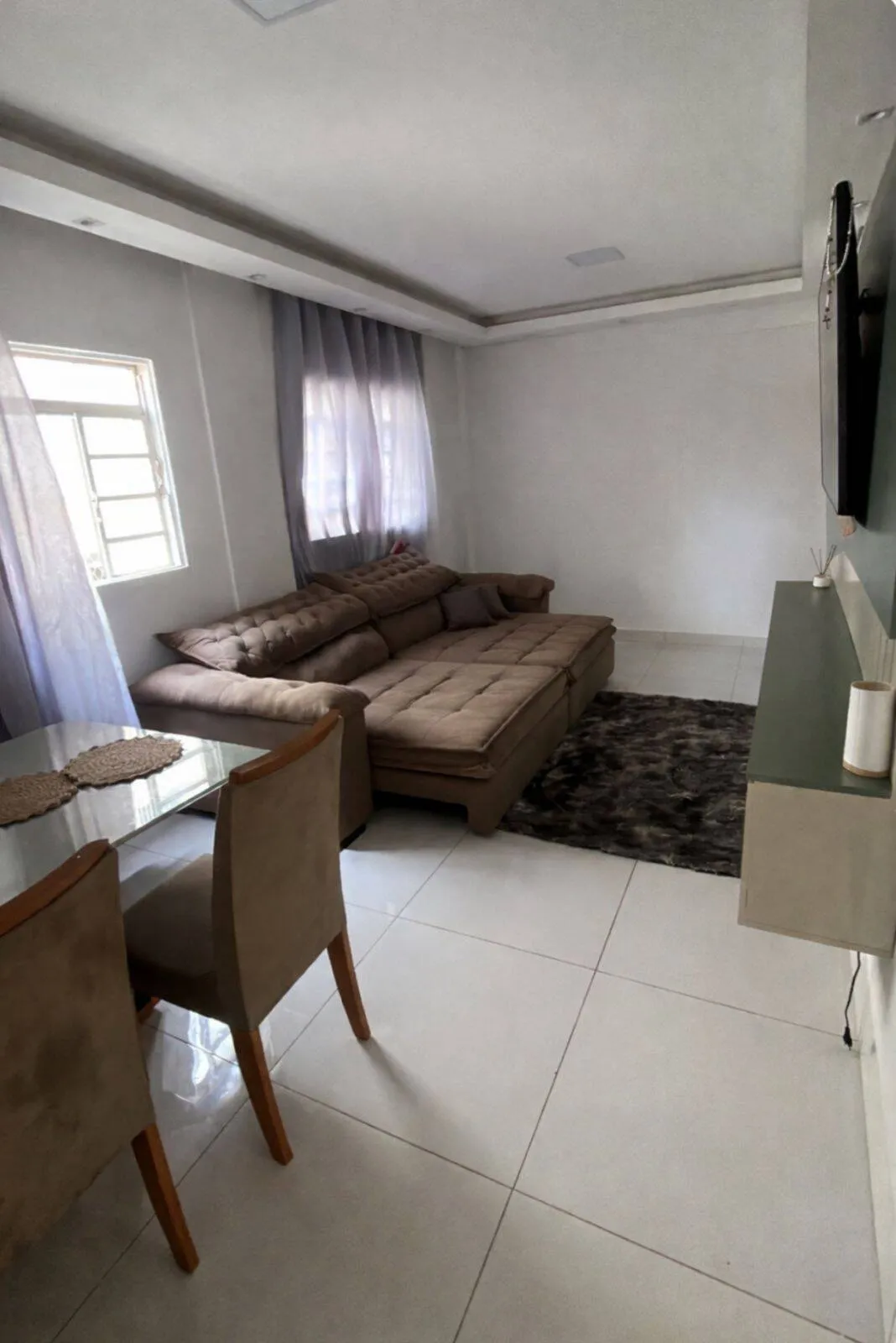 Foto do imóvel Apartamento 3 Quartos sendo1 Suite Condomínio Bordas Da Chapada Bairro Alvo em Rua Rio Claro