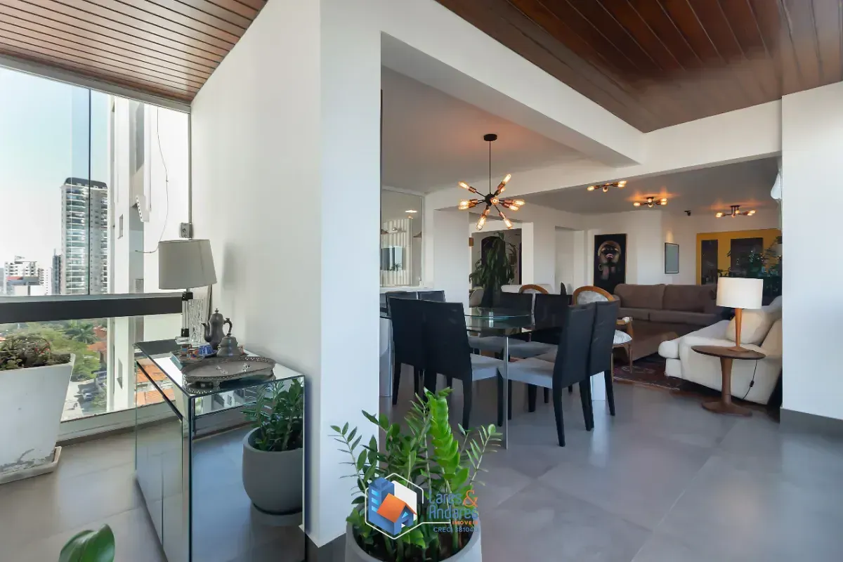 Imagem Cobertura para venda em Campo Belo com 4 quartos, sendo 3 suítes, 594m²
