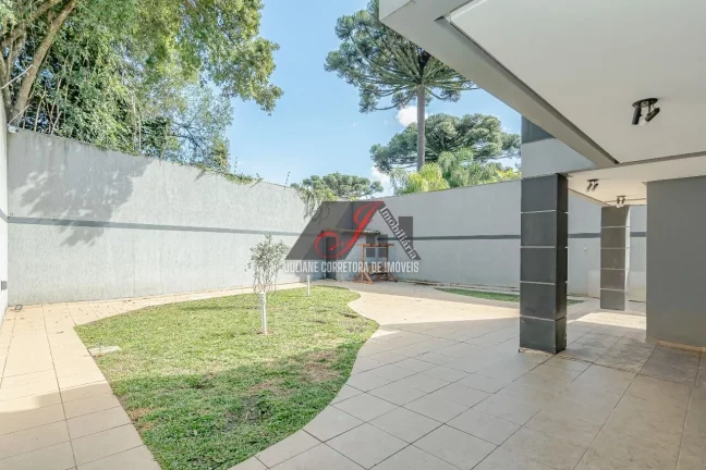 Imagem Casa Alto Padrão à venda, Bairro Campo Comprido em Curitiba/PR.