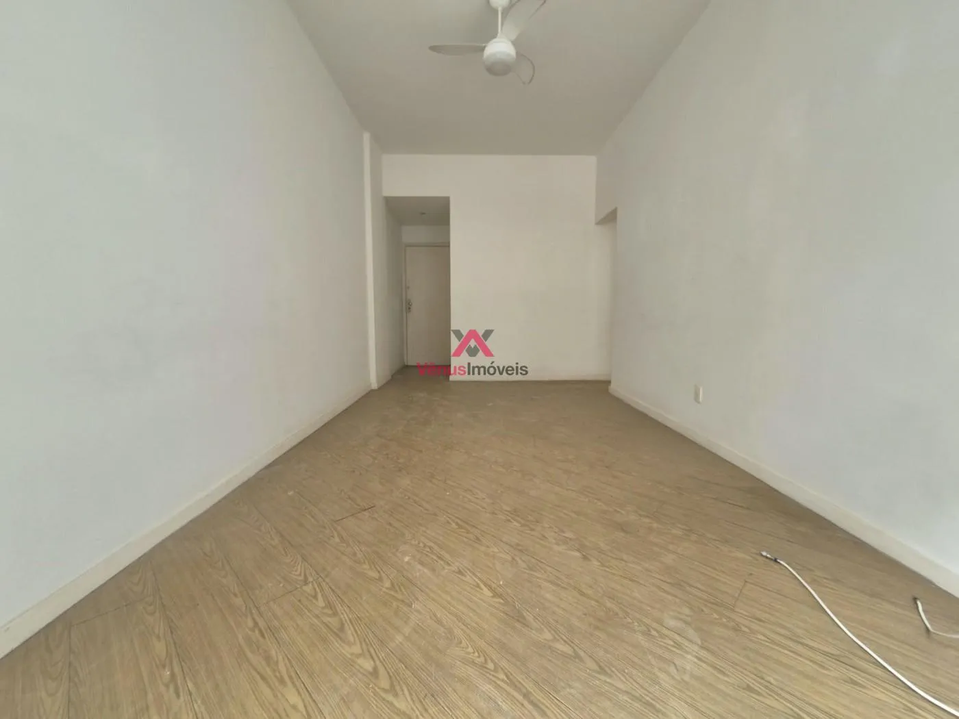 Imagem Apartamento 1 Quarto para Venda em Rio de Janeiro, Copacabana, 1 dormitório, 1 banheiro, 1 vaga
