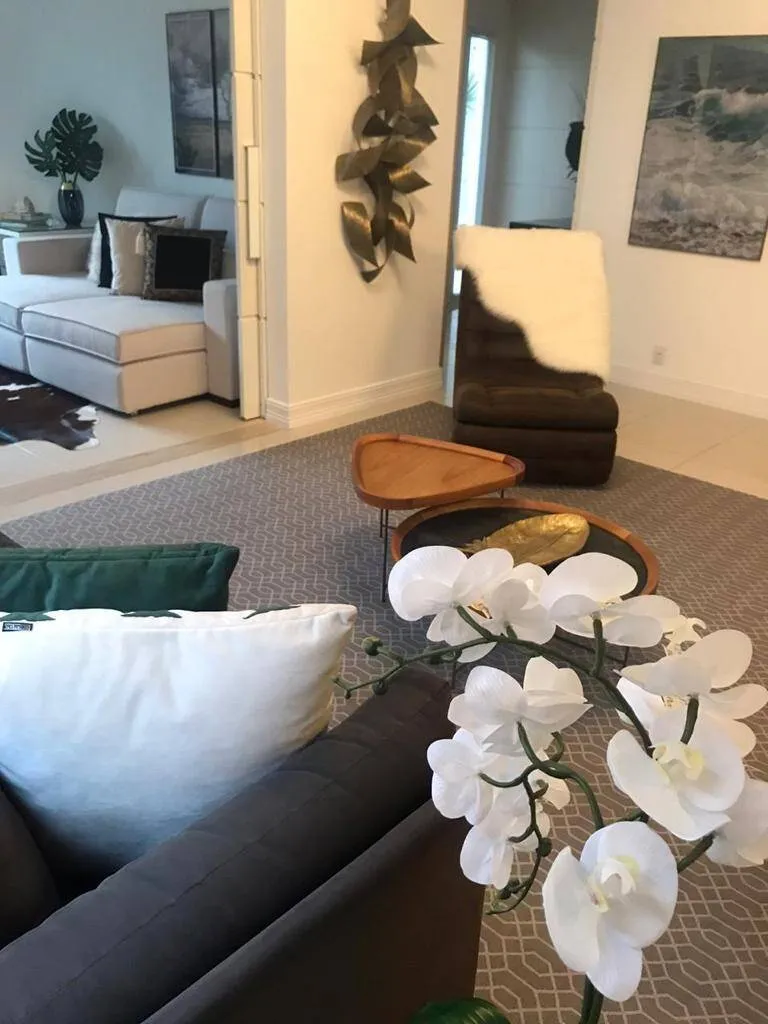 Imagem EXCELENTE CASA PARA LOCAÇÃO DE TEMPORADA EM JURERE INTERNACIONAL