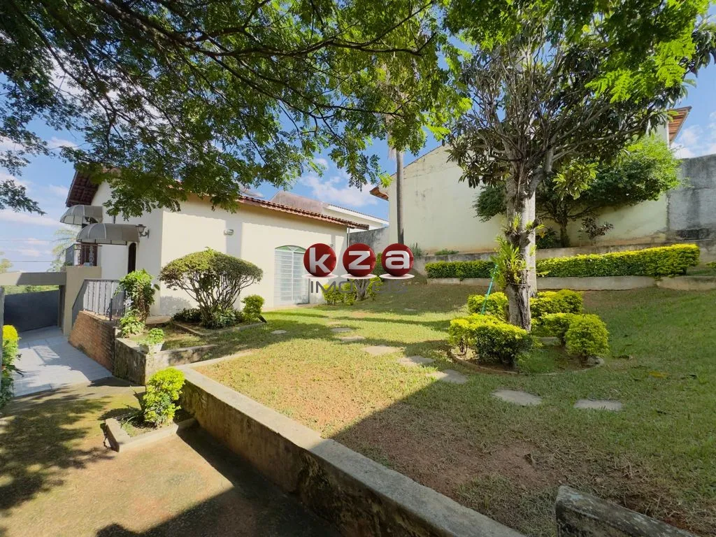 Imagem Casa à venda em Valinhos-SP, Jardim Santo Antônio! 3 quartos, 1 suíte, 2 salas, 3 banheiros, 2 vagas, 211m².