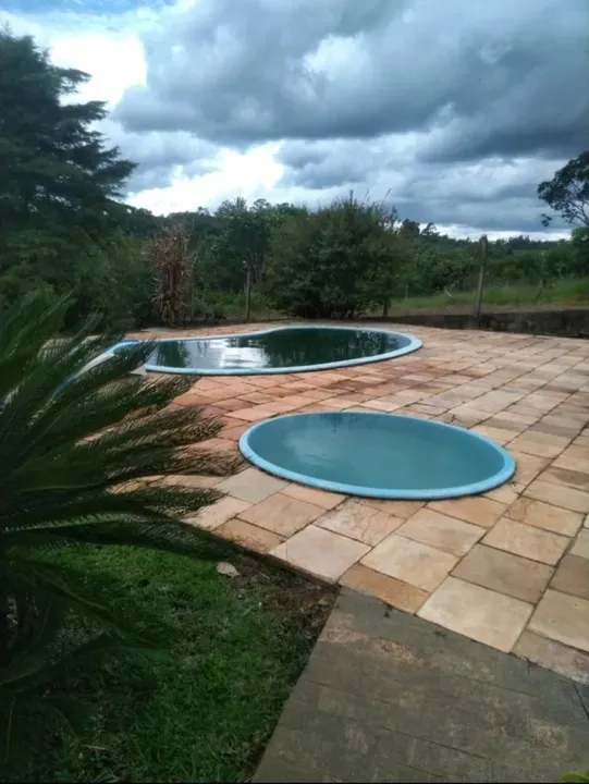 Imagem Chácara 2.000m² com Piscina e Natureza ? Salto de Pirapora-SP