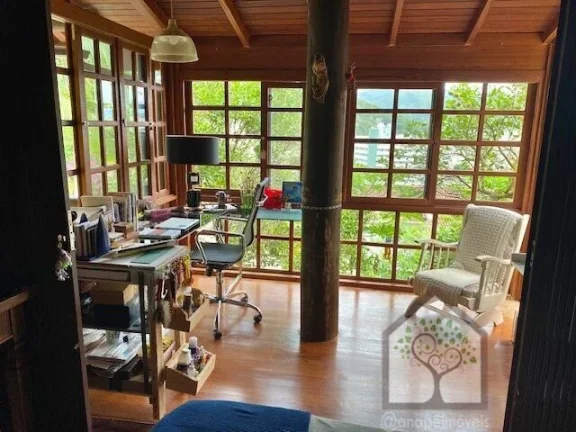 Imagem Casa ampla no Itacorubi, Florianópolis