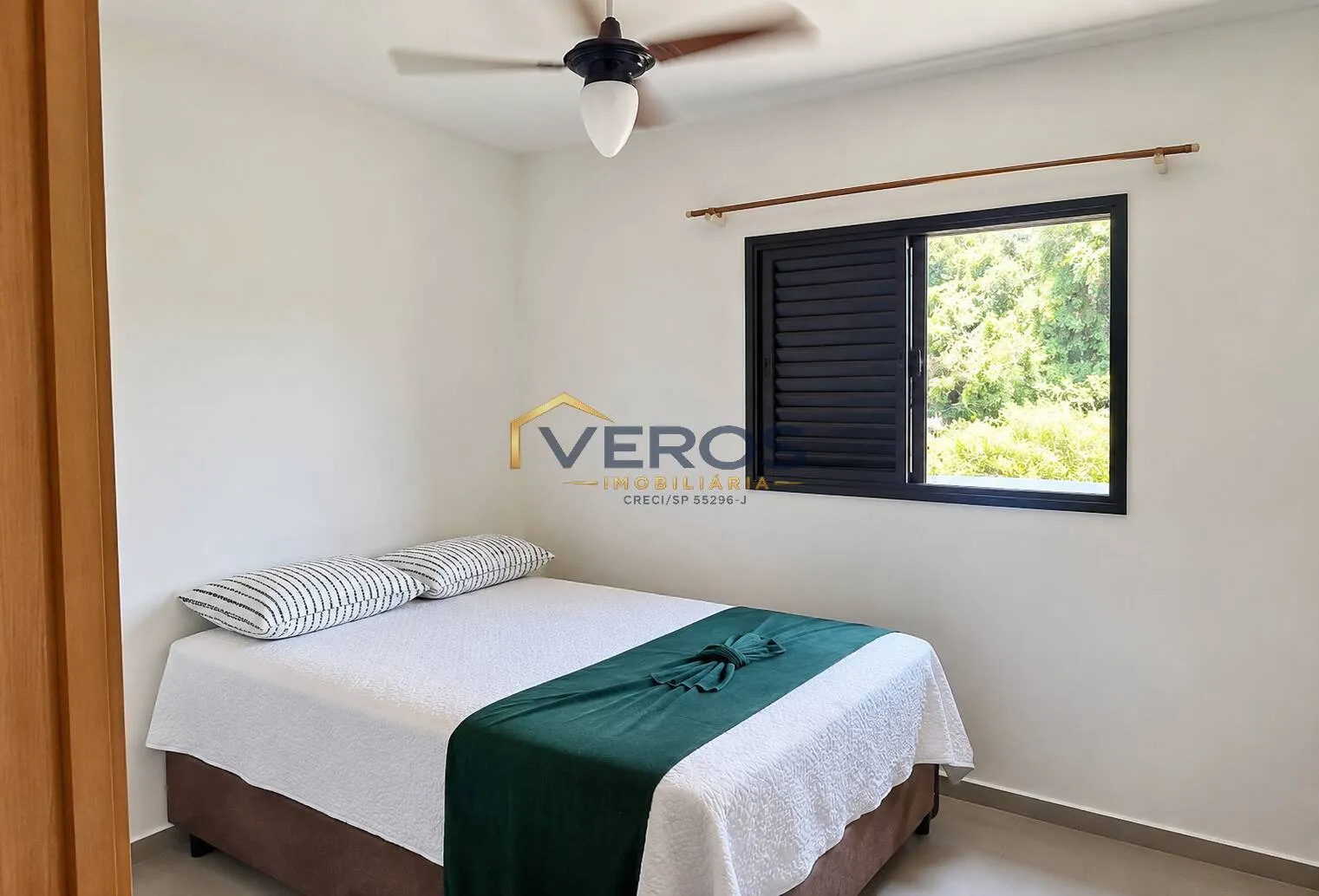 Imagem Apartamento a venda 50m da Praia - 2 Dormitórios na Martim de Sá