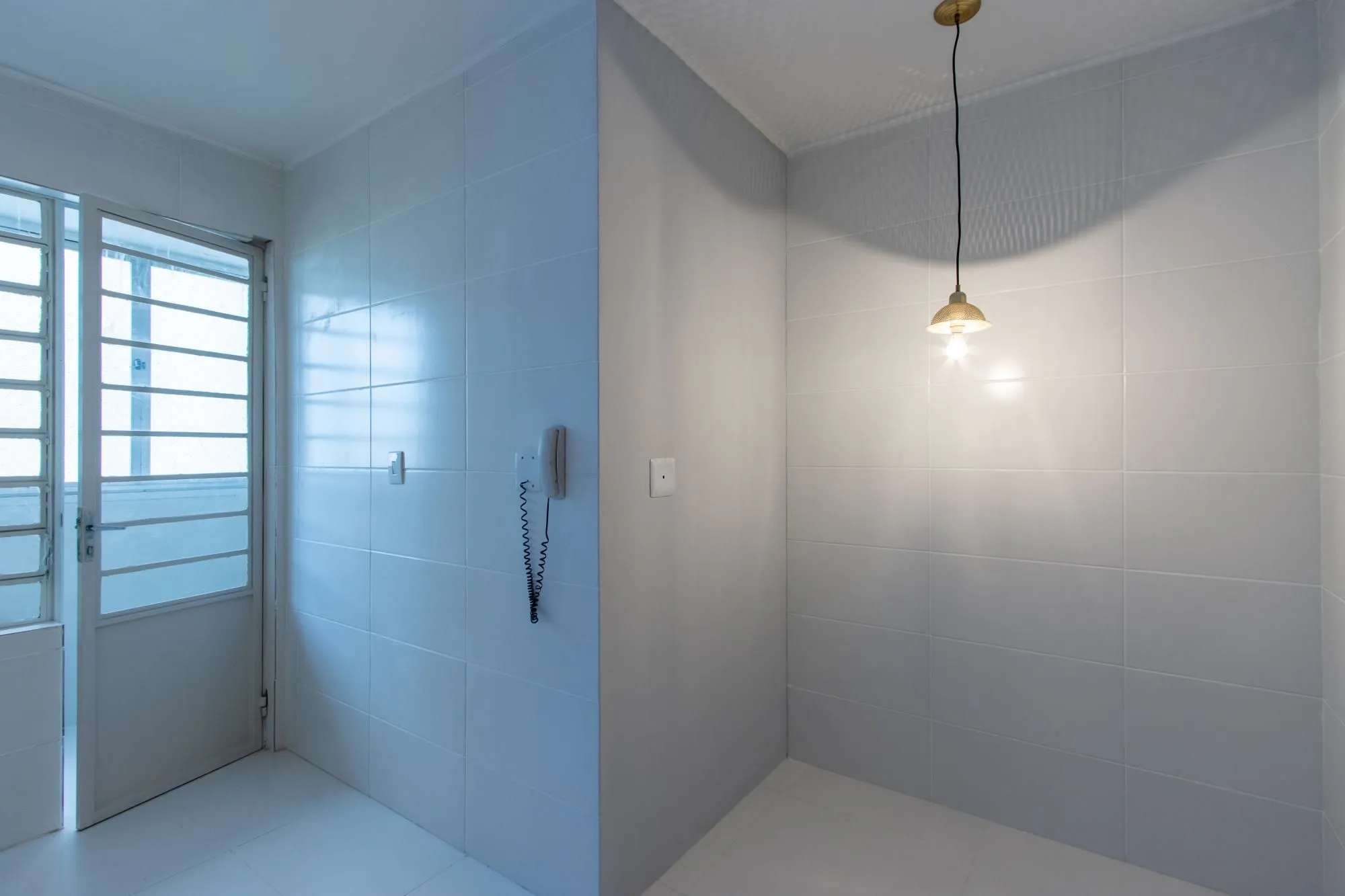 Imagem Apartamento 3 quartos, reformado, condomínio com infraestrutura - Bairro Cristal