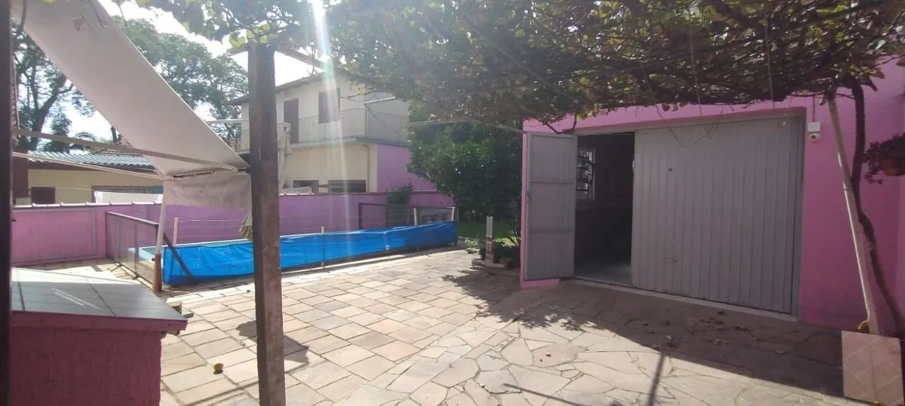 Imagem Casa no bairro Santa Tereza - Vila dos Comerciários - 5 dormitórios