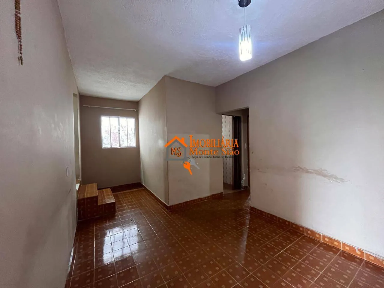 Imagem Casa com 3 dormitórios à venda, 200 m² por R$ 298.000,00 - Cidade Tupinambá - Guarulhos/SP