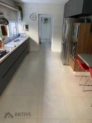 Imagem Casa de Condomínio em Tamboré - Santana de Parnaíba, SP