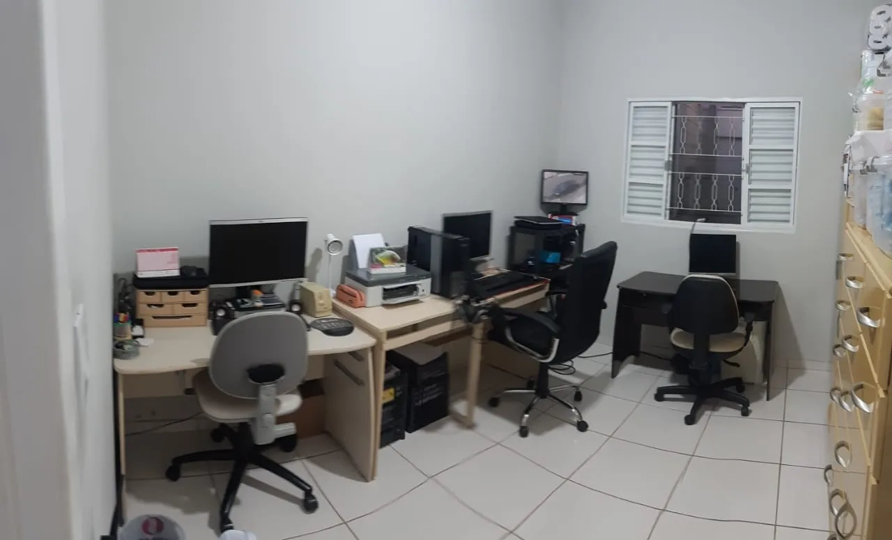 Imagem Casa à venda 3 Quartos, 1 Suite, 2 Vagas, 200M², Parque das Palmeiras, Pindamonhangaba - SP