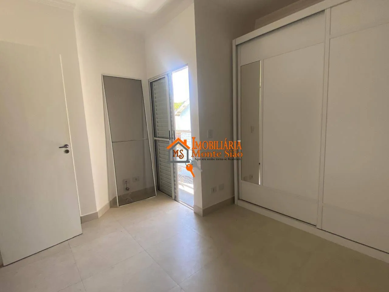 Imagem Sobrado com 83m² com 3 Dormitórios com Suíte e 2 Vagas no Residencial Liberta - Guarulhos
