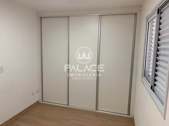 Imagem Excelente apartamento com sala com rack, 2 quartos com armários, banheiro com gabinete e box blinde...