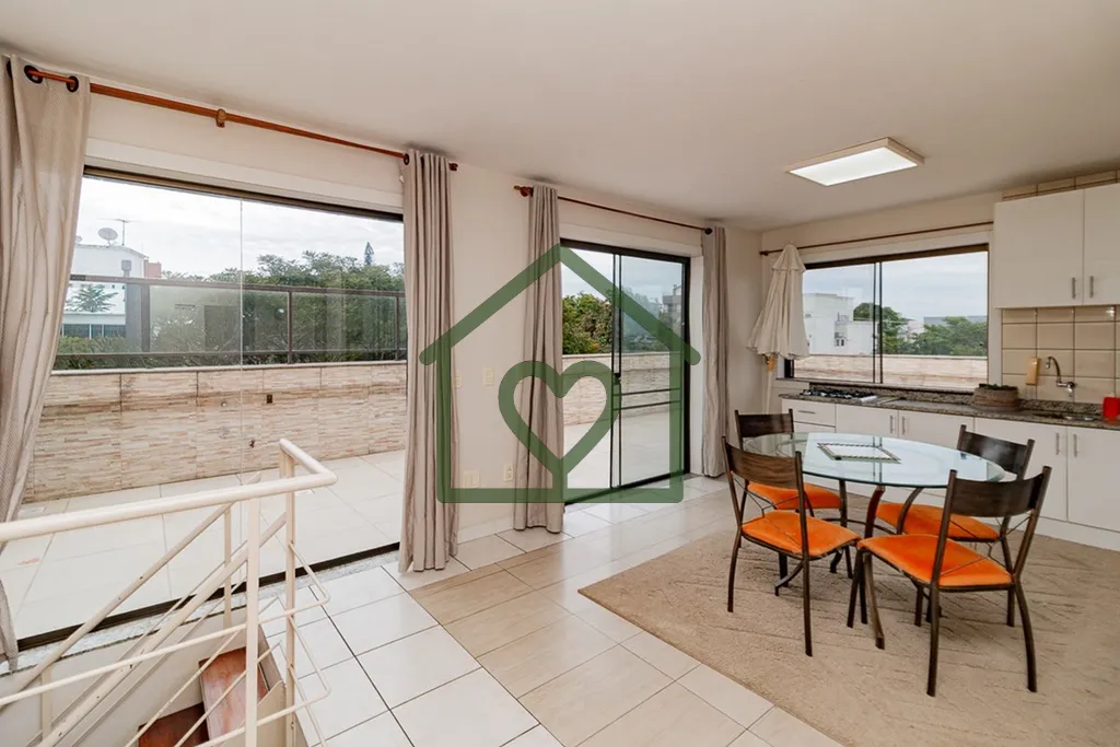 Imagem Cobertura com 202m², 4 dormitórios, 3 vagas de garagem cobertas no bairro Lindóia!

Viver nas Alt...