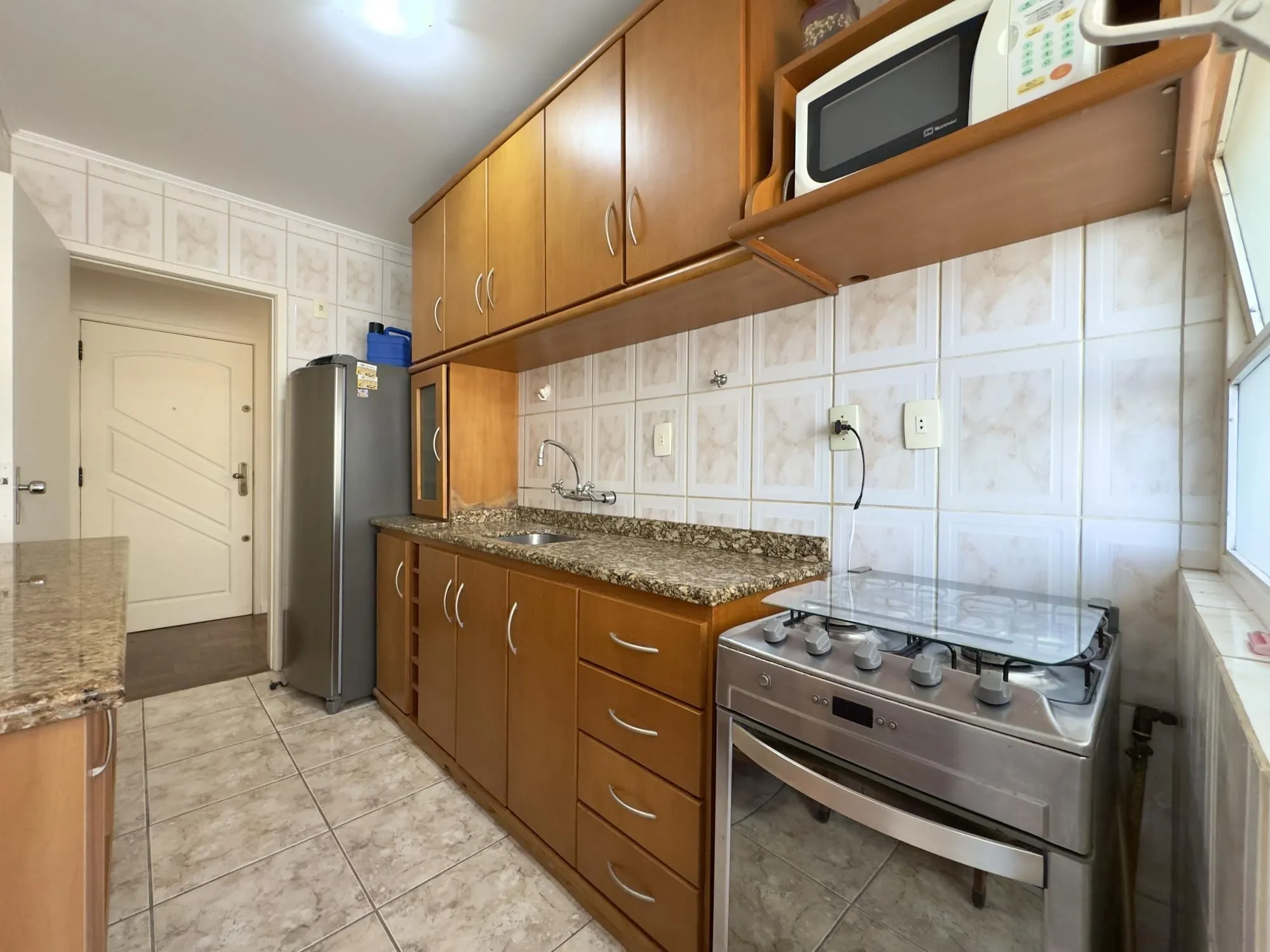 Imagem Apartamento 1 dormitório, super amplo, com vaga de garagem no Centro Histórico