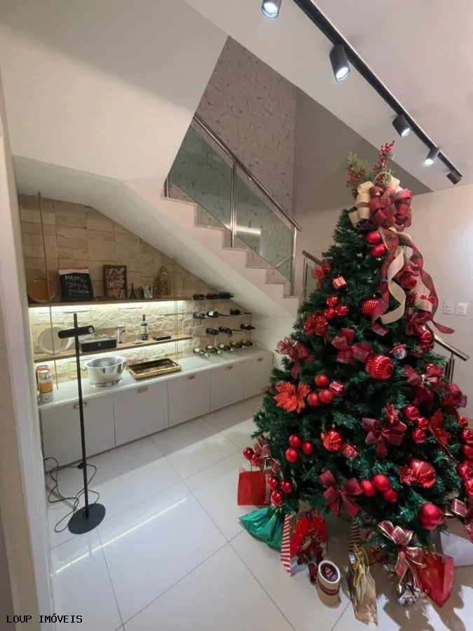 Imagem Casa para Venda em Fortaleza, Jardim Cearense, 3 dormitórios, 3 suítes, 4 banheiros, 2 vagas