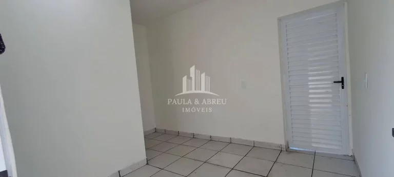 Imagem Aluga-se Salas Comerciais 2 Cômodos, 1 Banheiro, na Vila Augusto, próximo ao Centro de Mauá-SP
