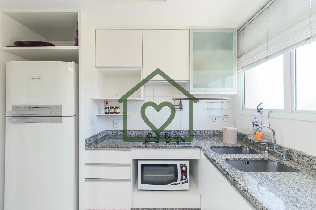 Imagem Excelente apartamento mobiliado no bairro Rio Branco com 91 m² de área privativa, distribuídos em...