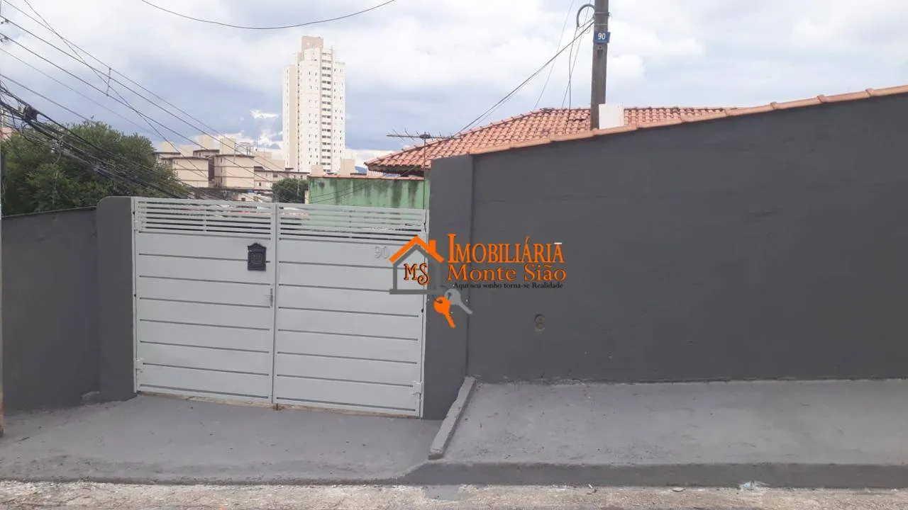 Imagem Casa com 2 dormitórios à venda, 100 m² por R$ 690.000,00 - Gopoúva - Guarulhos/SP