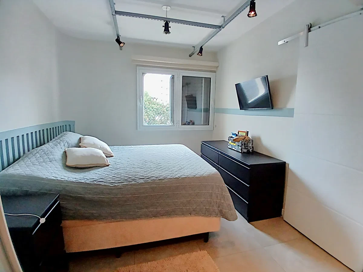 Imagem Apartamento com 2 Quartos à Venda, 70 m² em Vila Romana - São Paulo