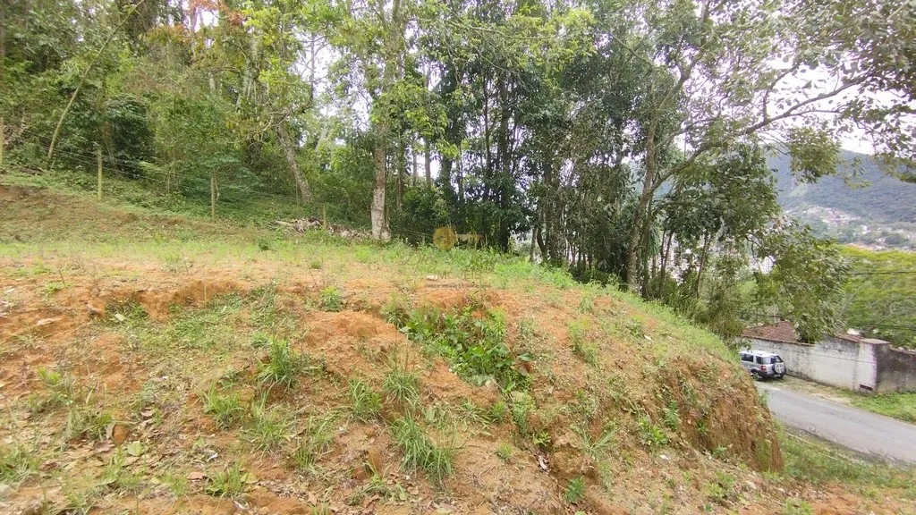 Imagem Terreno para Venda em Teresópolis / RJ no bairro Parque do Ingá