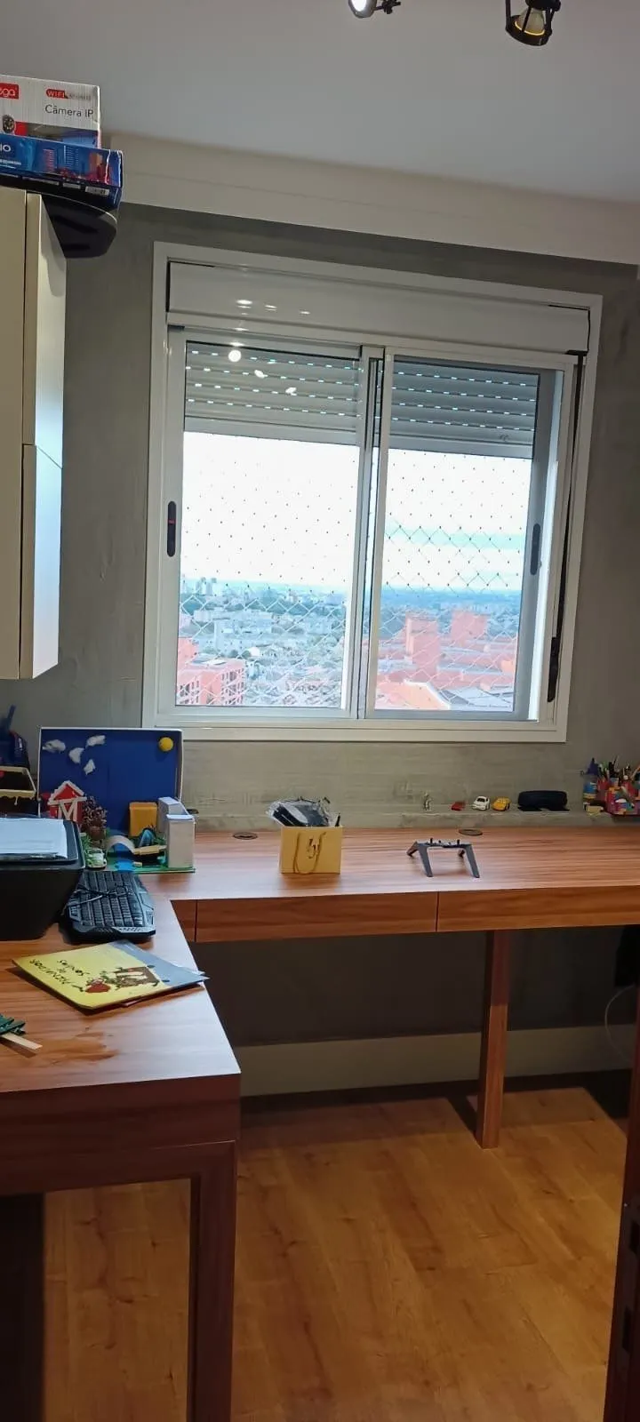 Imagem Apartamento de 3 dormitórios a venda no Bairro Jardim Carvalho, Porto Alegre