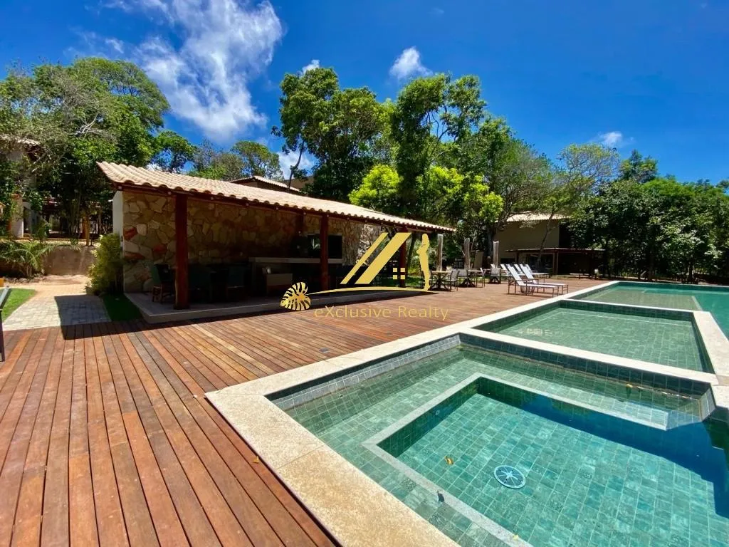 Casa RESIDENCIAL em Praia do Forte - Bahia,
