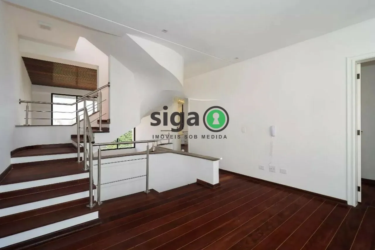 Imagem Cobertura Triplex à Venda na Vila Suzana - 4 quartos com 2 Suítes e Piscina Privativa!