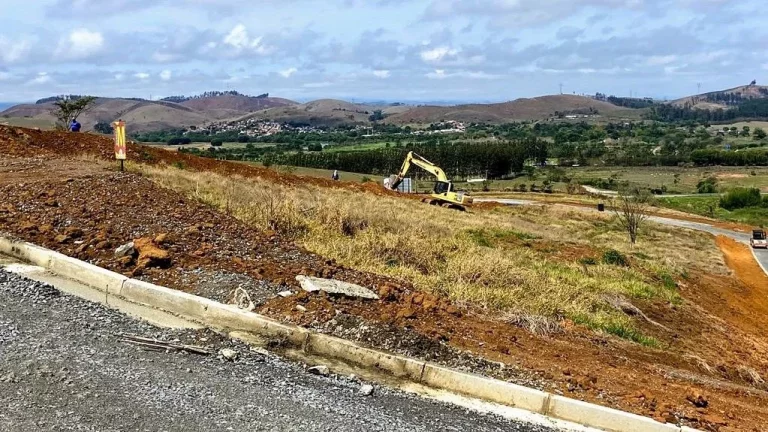 Imagem Terreno à venda, 294 m² - Portal da Mantiqueira - Cruzeiro/SP
