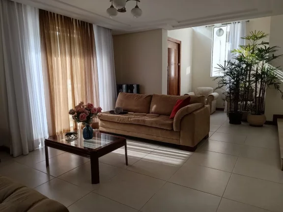 Imagem CASA RESIDENCIAL em SÃO JOSÉ - SC, CENTRO