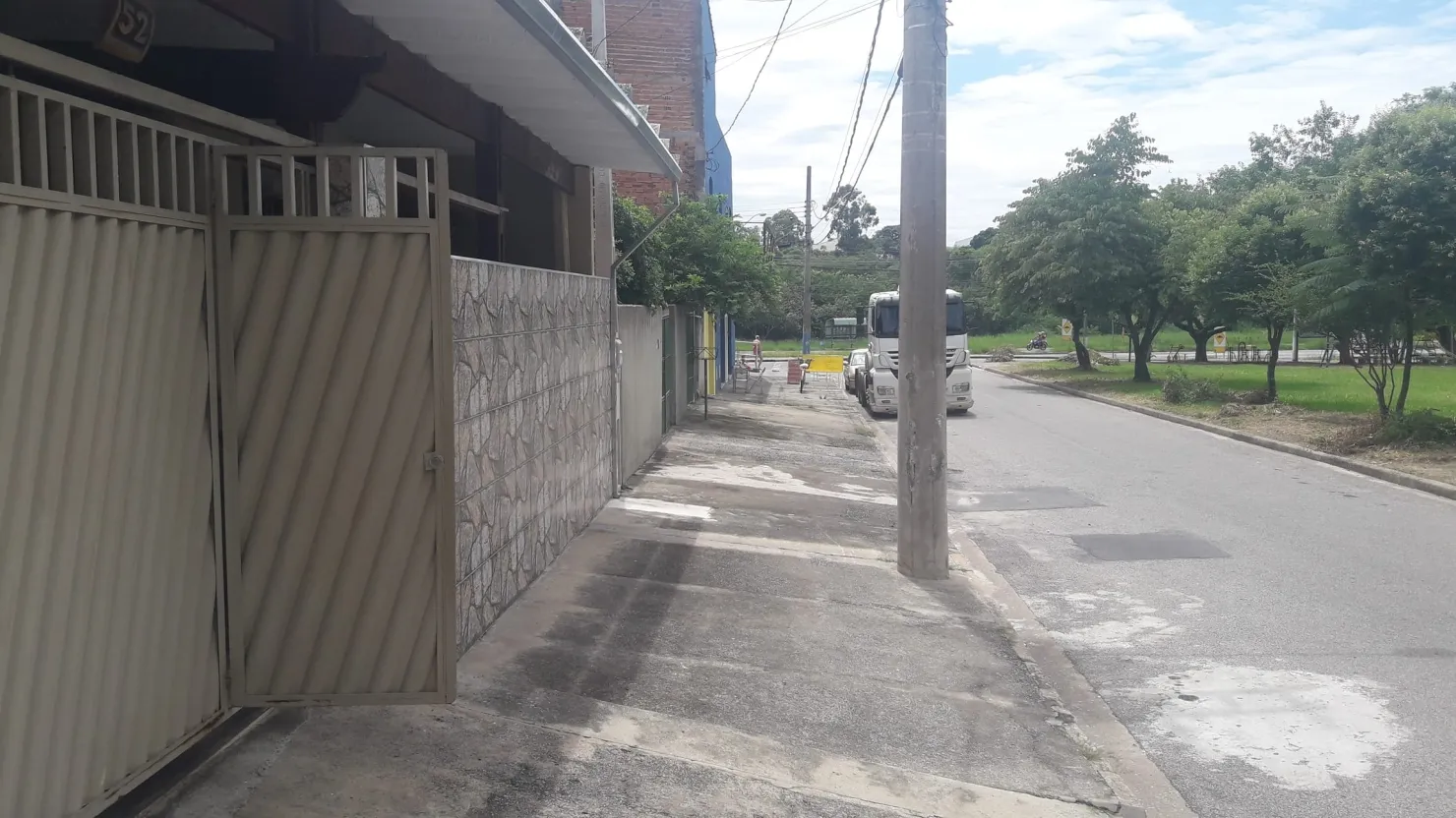 Foto do imóvel Casa à venda 2 Quartos, 3 Vagas, 250M², Delta, Pindamonhangaba - SP