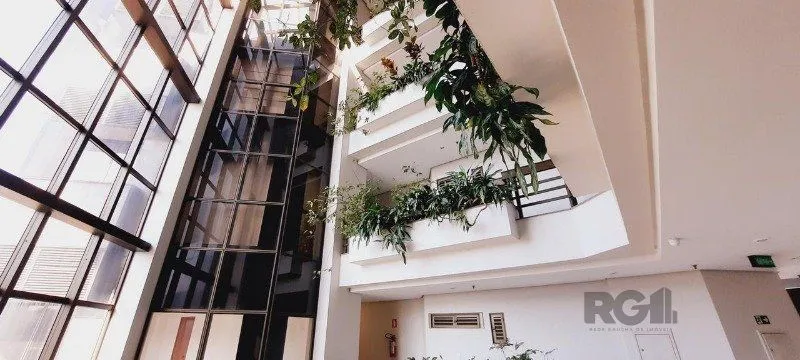 Imagem SALA COMERCIAL NA PADRE CHAGAS - MOINHOS DE VENTO