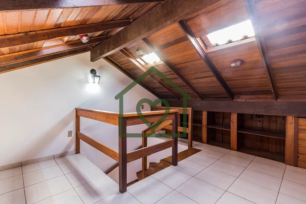 Imagem CASA EM CONDOMÍNIO DE 191m² COM 2 DORMITÓRIOS (1 SUÍTE COM SACADA), 2 BANHEIROS, 1 LAVABO, SALA ...