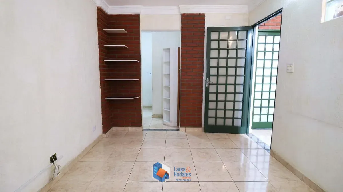 Imagem Casa para venda em Bortolândia com 4 quartos, sendo 1 suíte, 188m²