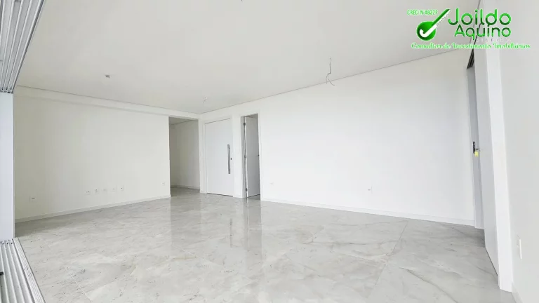Imagem Exclusivo para você a uma quadra da Beira-Mar – Meireles