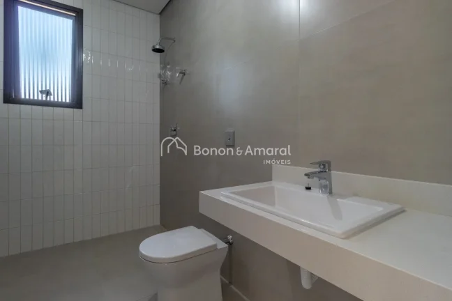 Imagem Casa de alto padrão sobrado com 4 suítes em um projeto moderno e encantador com área gourmet,
laz...