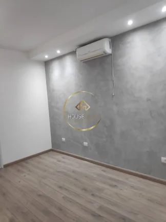 Imagem Sobrado, 3 Suítes, 300m², Condomínio Floradas do Paratehy.
