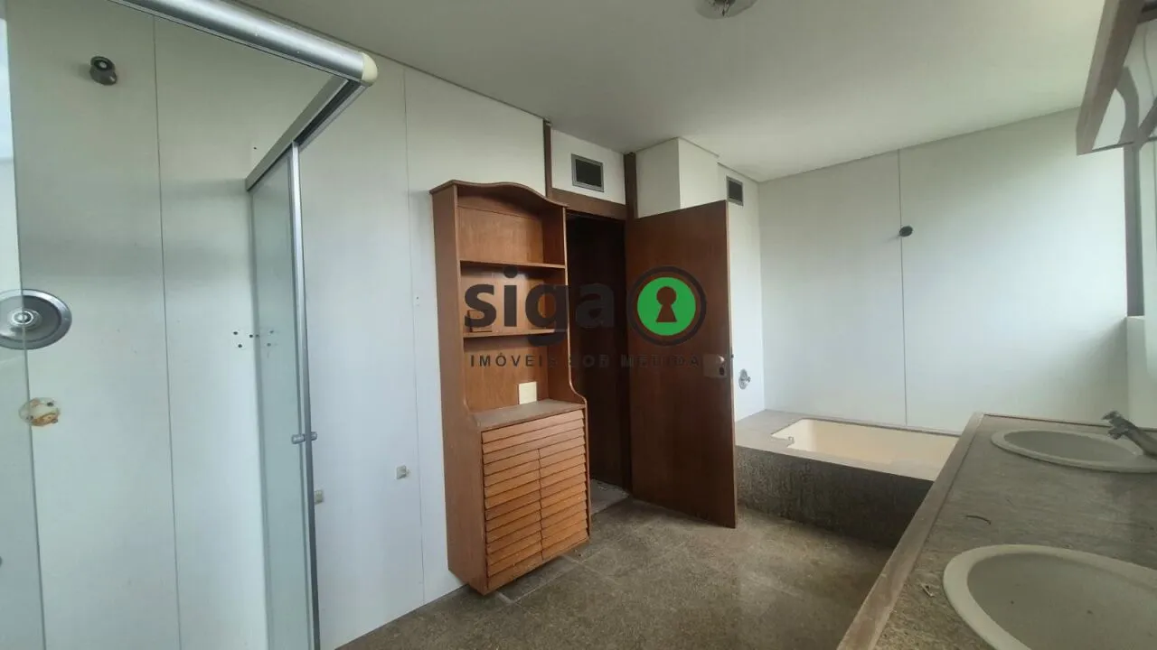 Imagem Apartamento de 520m², 4 quartos, 3 vagas no Morumbi - São Paulo/SP