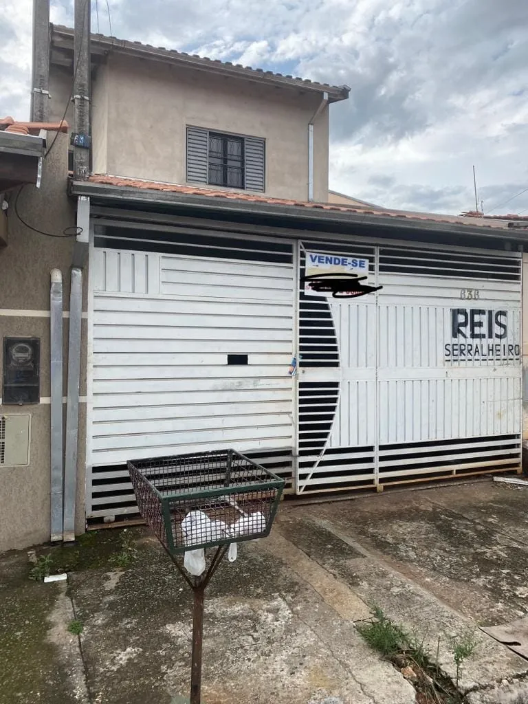 Imagem Casa à venda 3 Quartos, 2 Vagas, 250M², Residencial Mombaça, Pindamonhangaba - SP