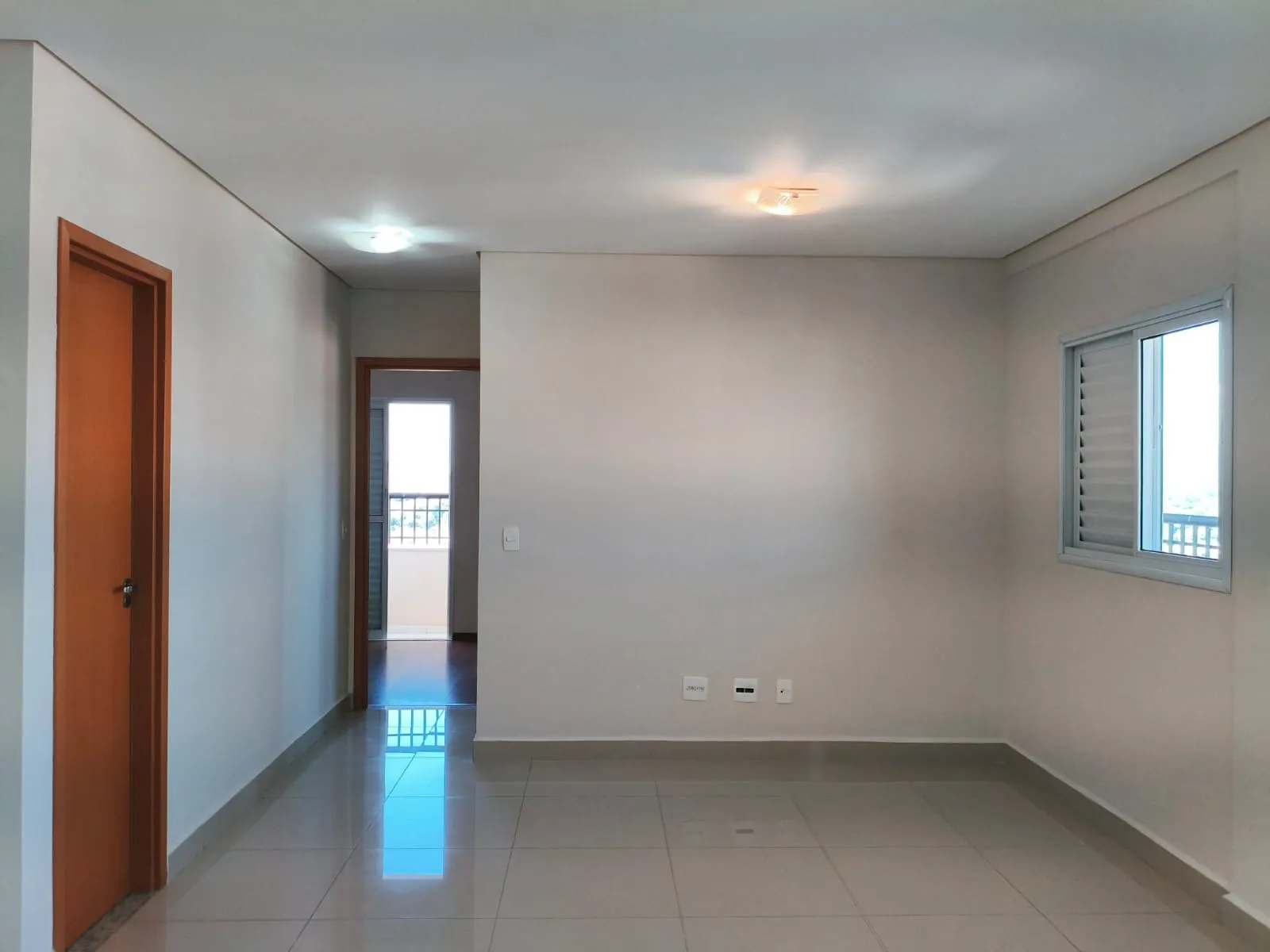 Imagem Apartamento 2 Dormitóios sendo 1 Suíte Bela Vista 92m² Edifício Mirage Esplanada
