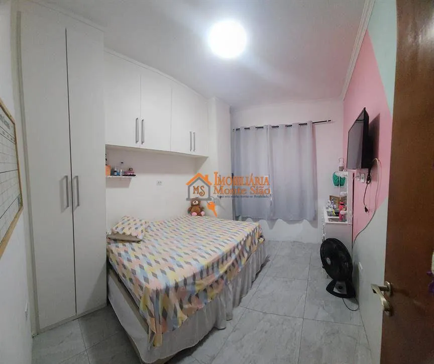 Imagem Sobrado com 5 dormitórios à venda, 300 m² por R$ 1.280.000,00 - Portão - Arujá/SP