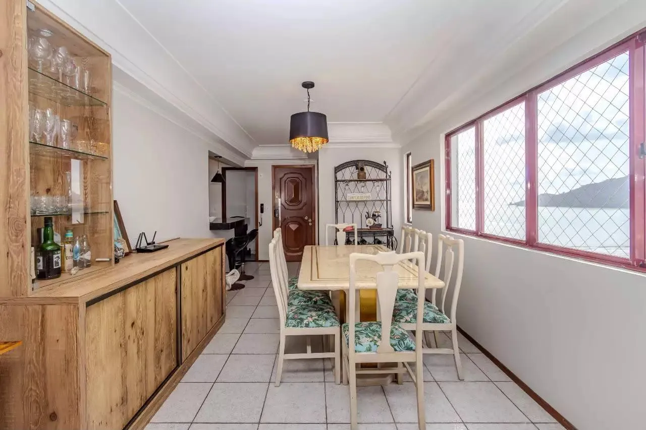 Imagem Apartamento com vista para o mar à venda com 116m2 por R$ 2.999.000,00