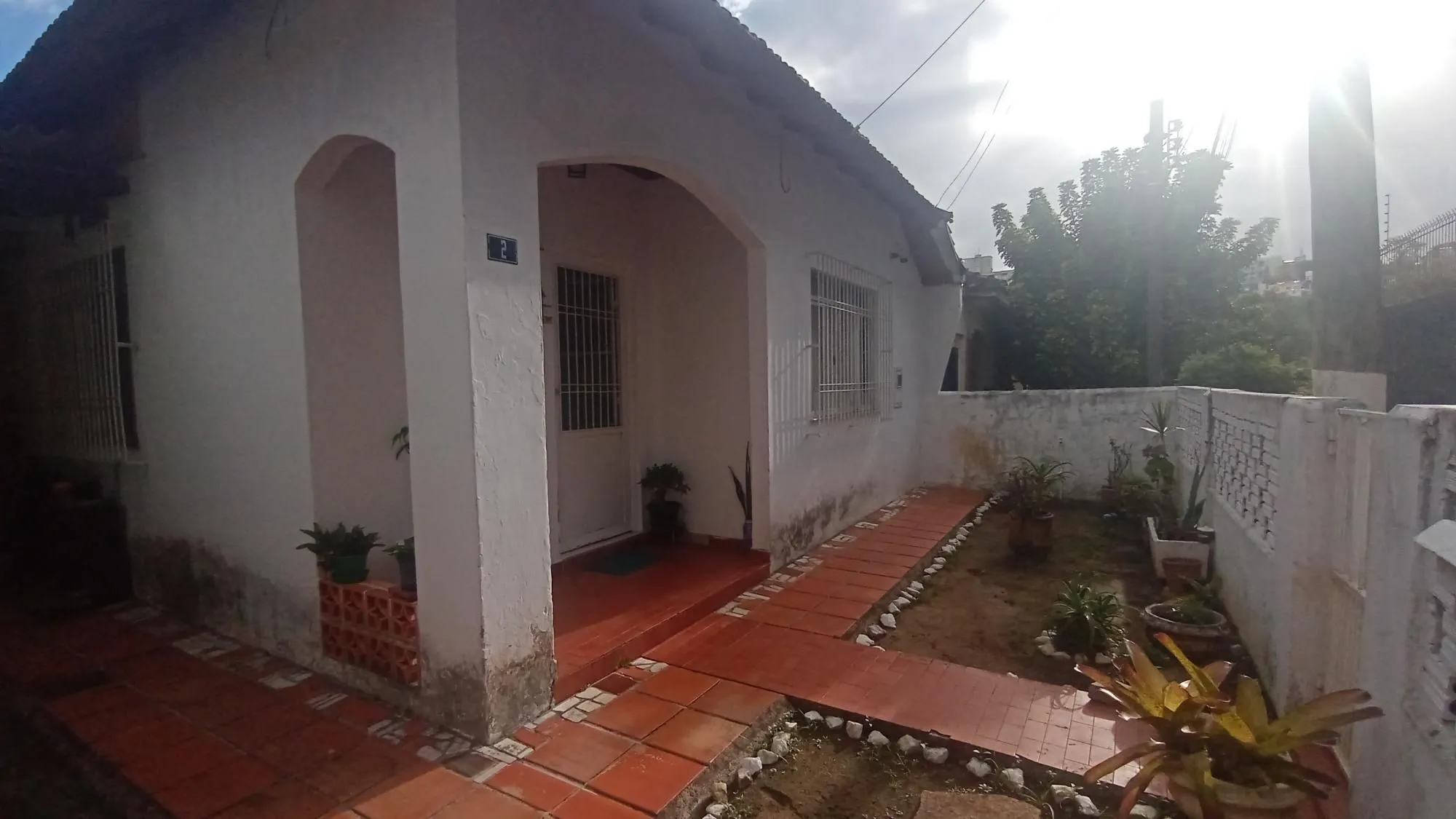 Imagem Casa com 2 dormitórios no bairro Glória