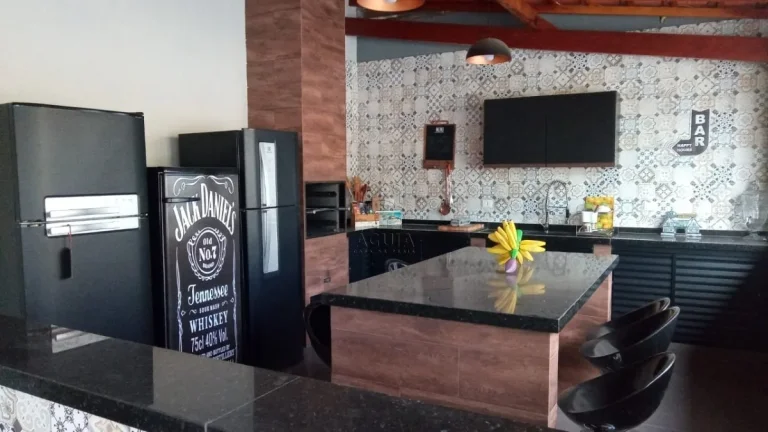 Imagem Casa com 3 dormitórios sendo 1 suíte a venda no Jardim Carolina