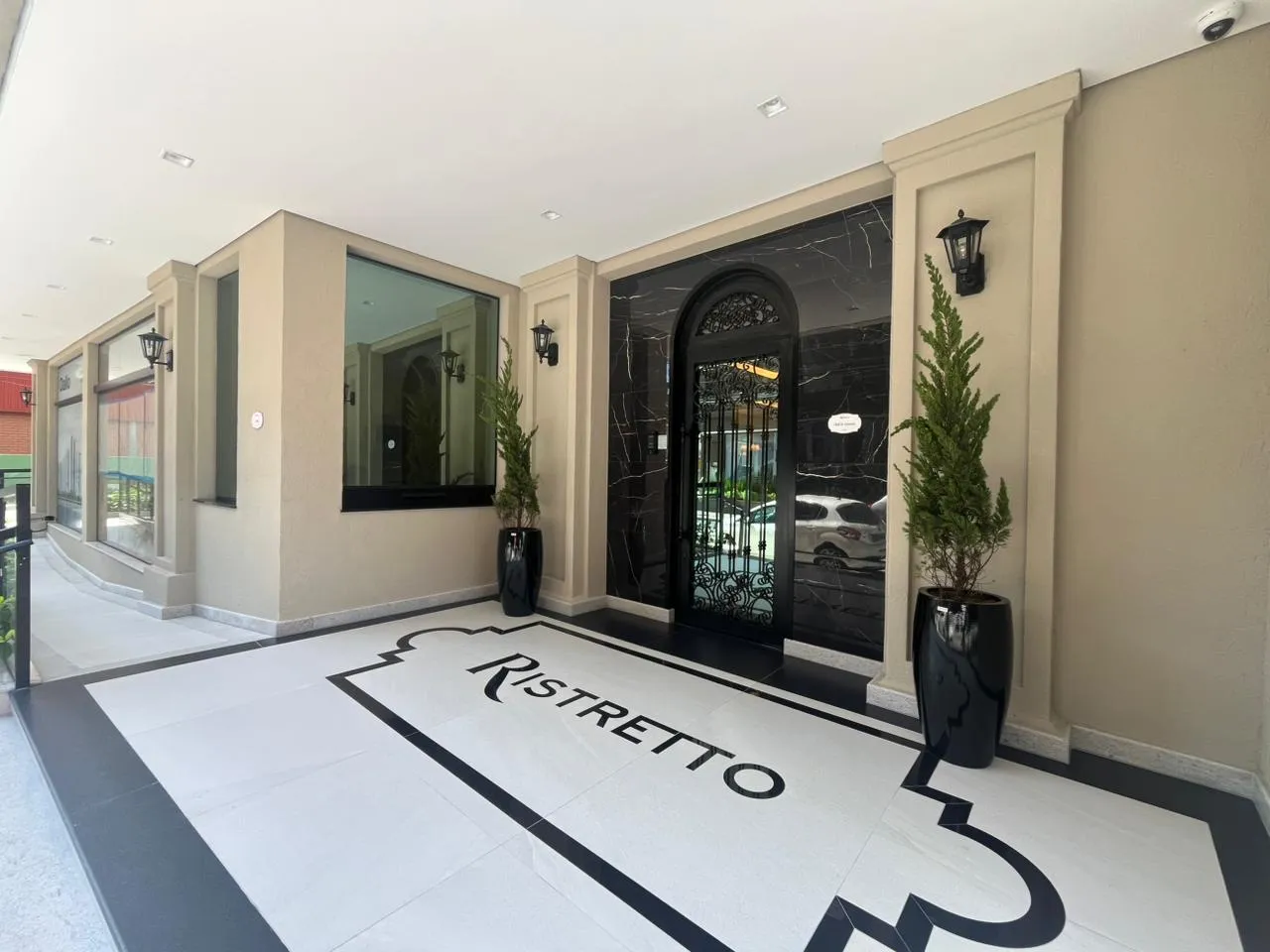 Imagem Apartamento com vista para o mar à venda com 161m2 por R$ 2.400.000,00
