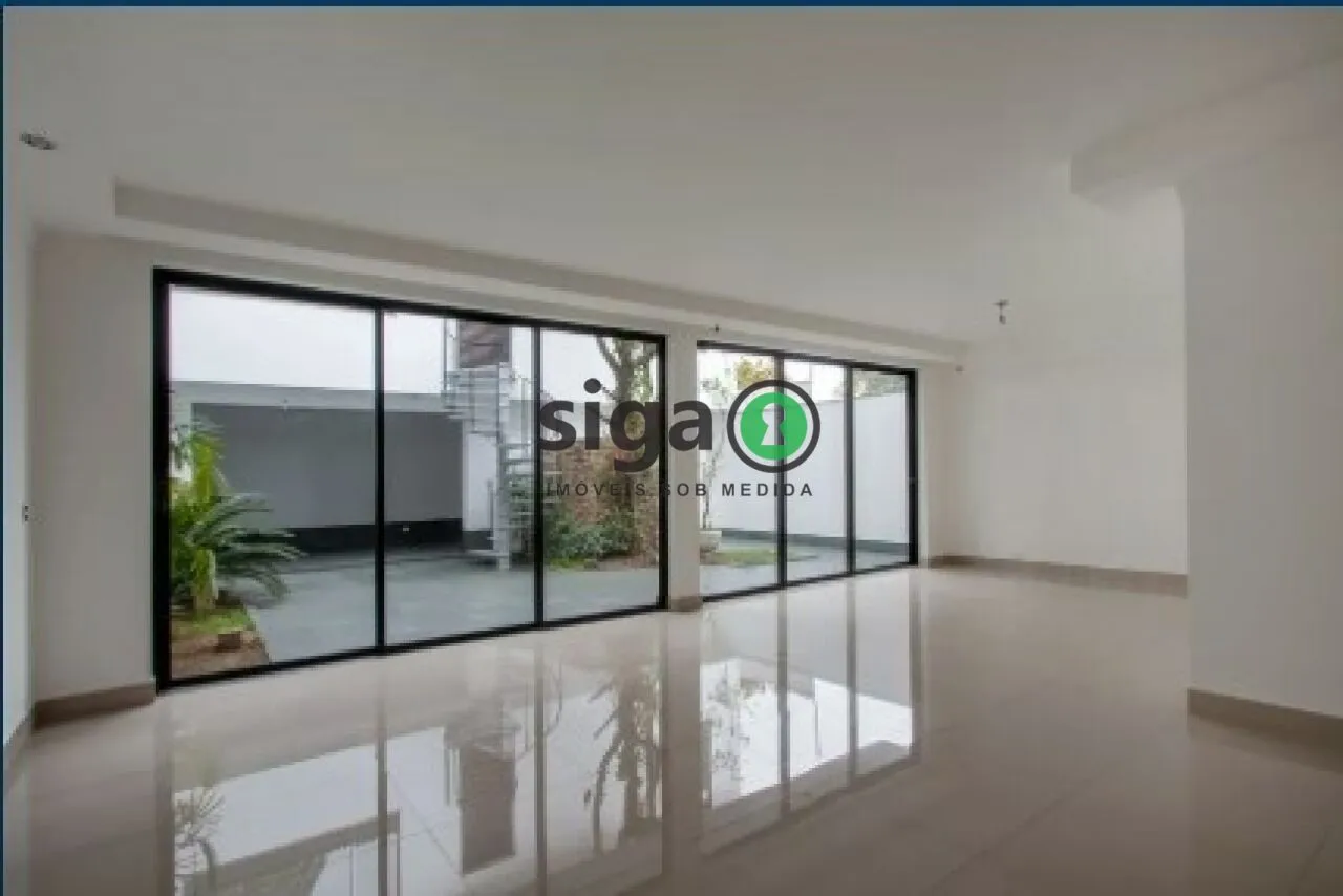 Imagem Sobrado com 3 Quartos e 3 vagas à Venda, 360 m² - Granja Julieta