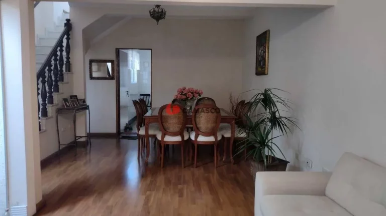 Imagem Sobrado à venda 3 Quartos, 3 Suites, 3 Vagas, 240M², Barcelona, São Caetano do Sul - SP