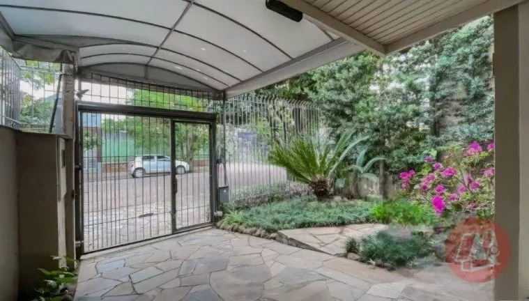Imagem Casa à venda, 200 m² por R$ 1.170.000,00 - Rio Branco - Porto Alegre/RS