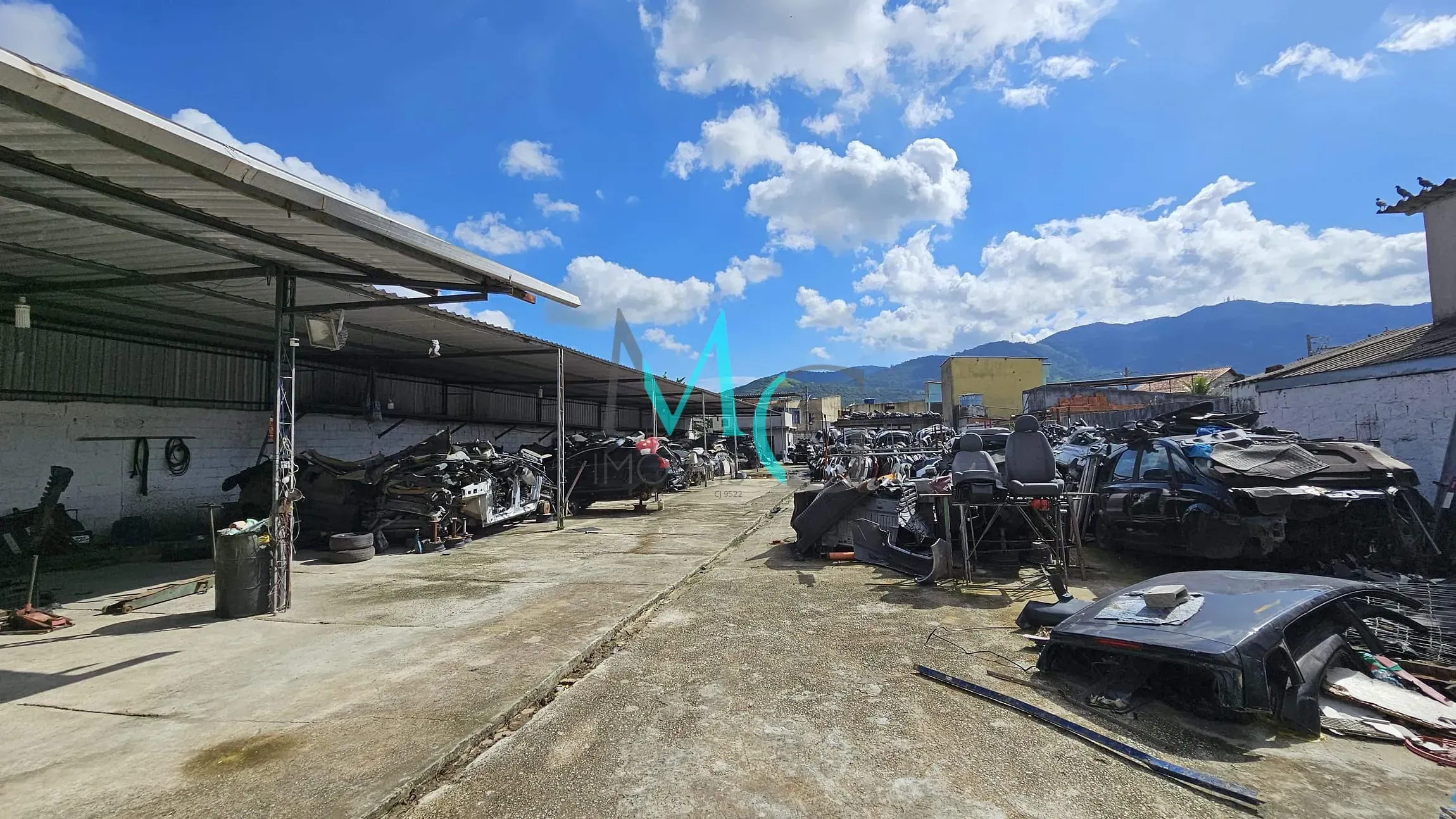 Imagem Galpão 1200m² para locação por R$ 10.000,00 em Campo Grande, Rio de Janeiro, RJ